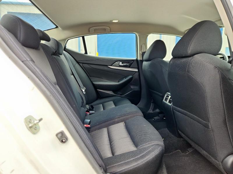 2017 NISSAN MAXIMA 3.5 1N4AA6AP7HC453161