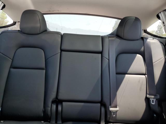 2025 TESLA MODEL Y 7SAYGDEE8SF247834