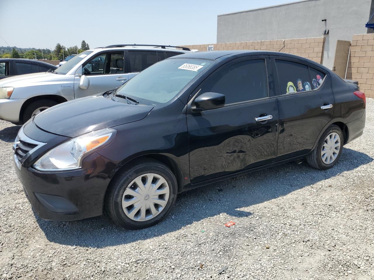 NISSAN VERSA S