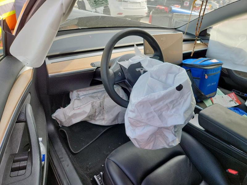 2022 TESLA MODEL 3 - 5YJ3E1EB0NF250930