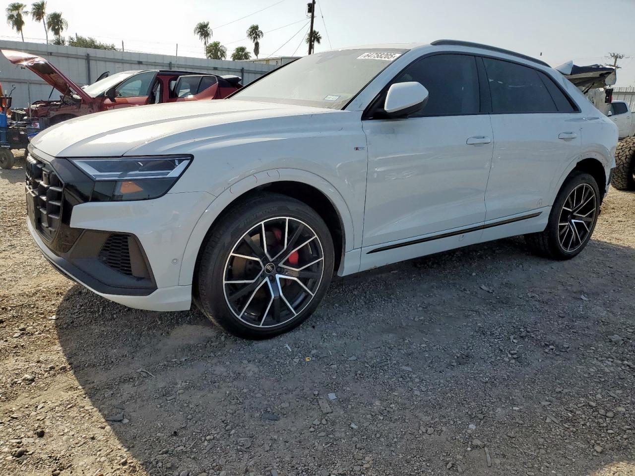 AUDI Q8 PREMIUM PLUS S-LINE