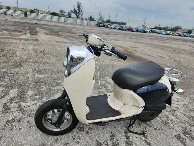 YAMAHA XC50 2017 beige  gas RKRSA47A6HA014057 photo #4
