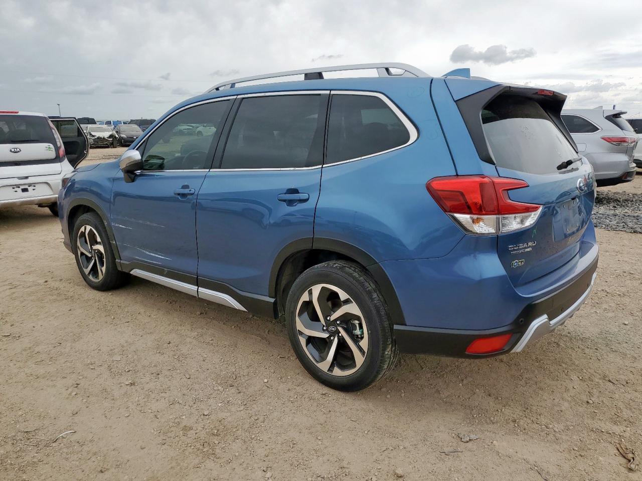 SUBARU FORESTER TOURING
