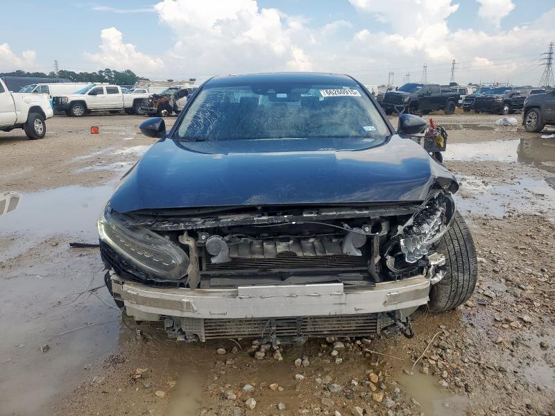 2018 HONDA ACCORD TOU - 1HGCV1F9XJA031456