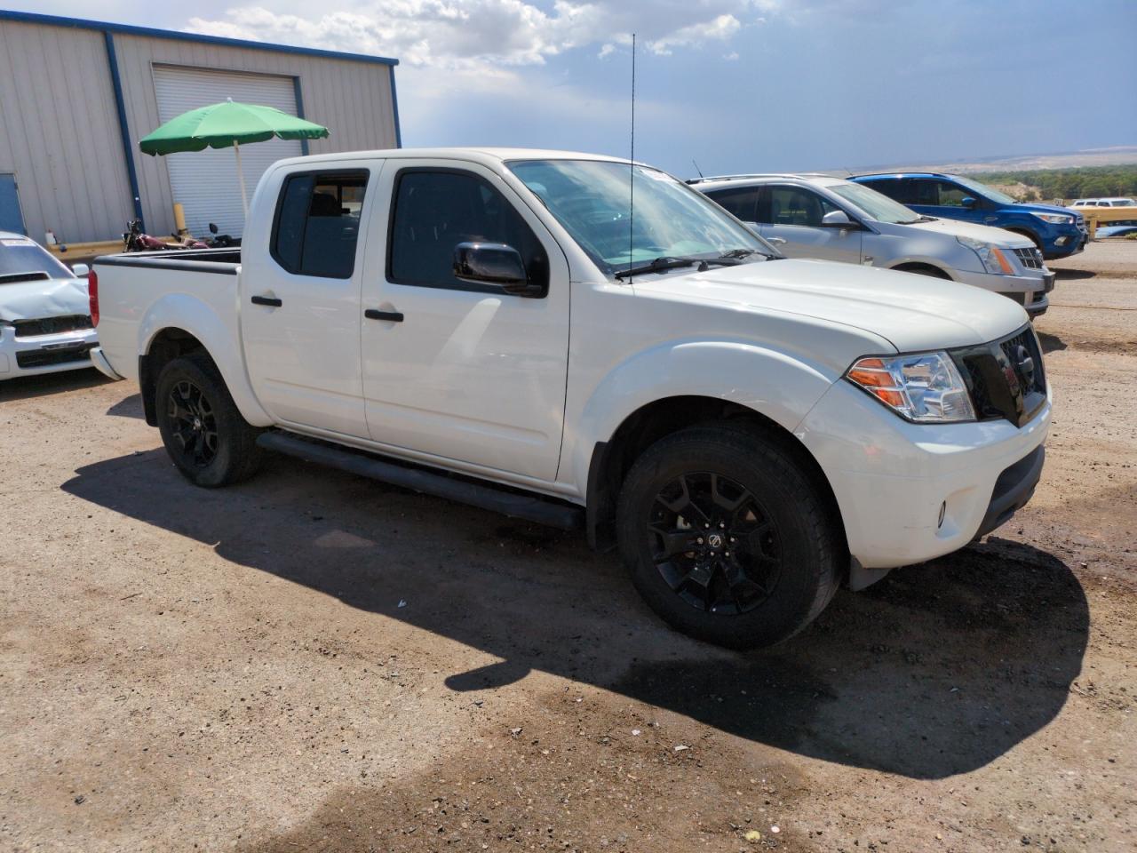 NISSAN FRONTIER S