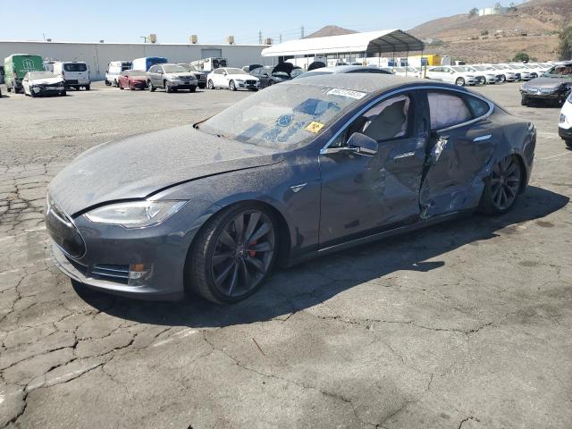 2015 TESLA MODEL S P9 5YJSA1V40FF097900