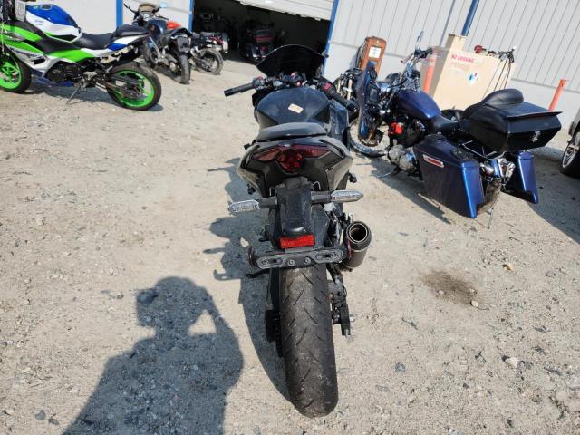 2024 KAWASAKI EX500 A ML5EXGJ10RDA26487