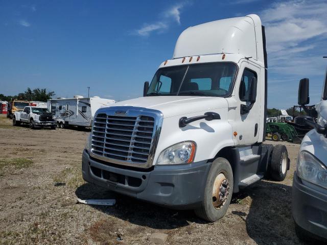 FREIGHTLINER CASCADIA 1 2016 white tractor diesel 1FUBGEDV6GLHC5772 photo #3