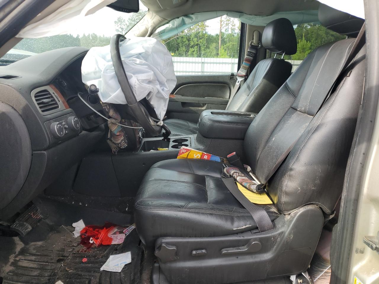 CHEVROLET SUBURBAN K1500 LT