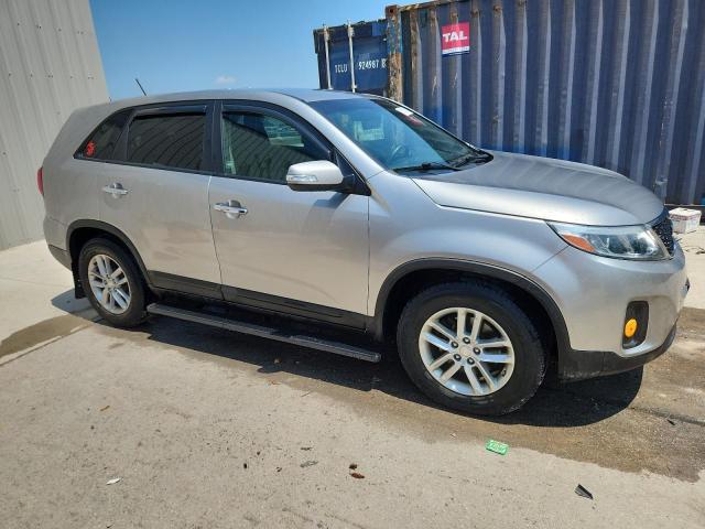 5XYKT3A65FG595810 2015 KIA SORENTO