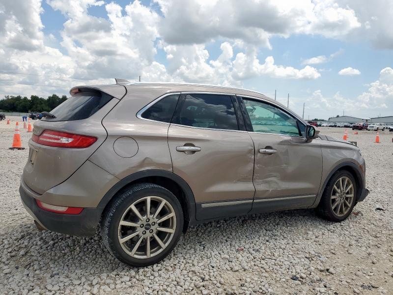 2019 LINCOLN MKC RESERV 5LMCJ3C93KUL19127