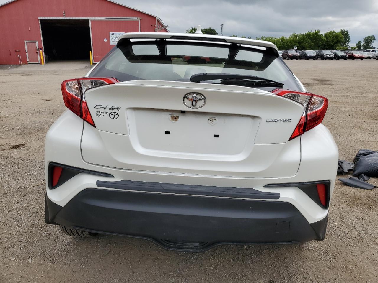 TOYOTA C-HR XLE