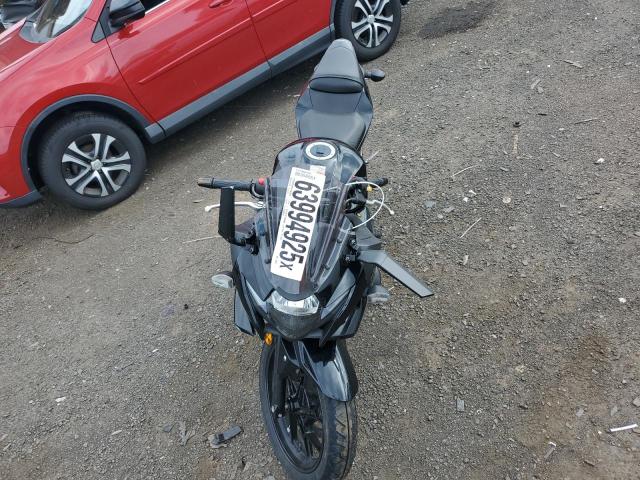 2018 SUZUKI GSX250R LC6DN11A8J1101620
