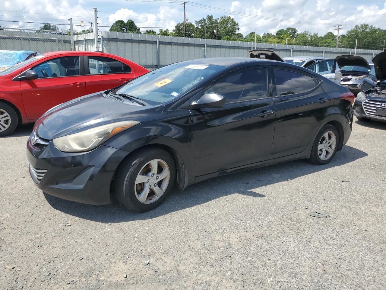 HYUNDAI ELANTRA SE