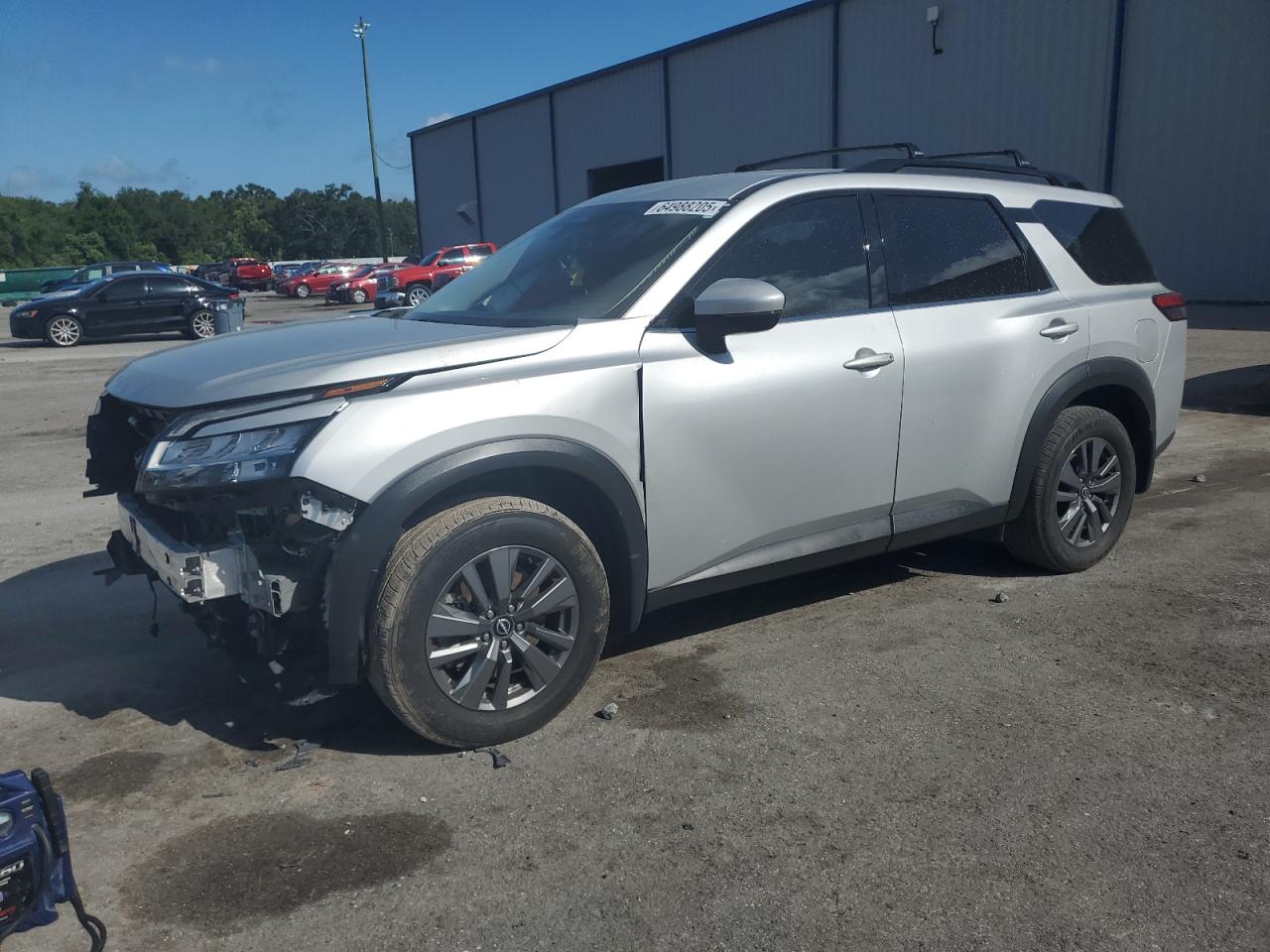 NISSAN PATHFINDER SV
