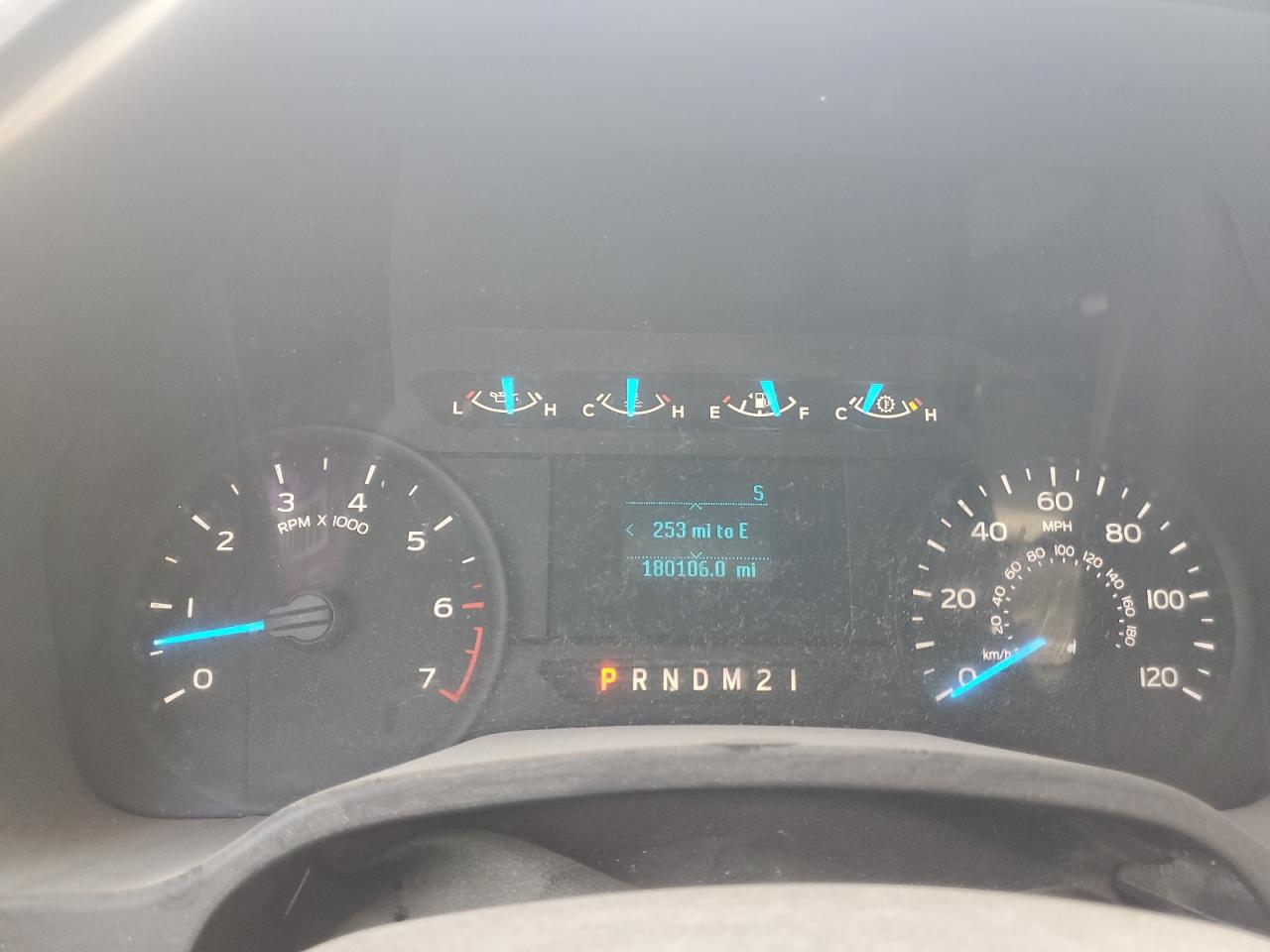 FORD F-150 SUPER CAB