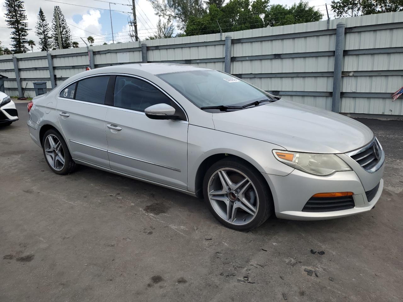 VOLKSWAGEN CC SPORT