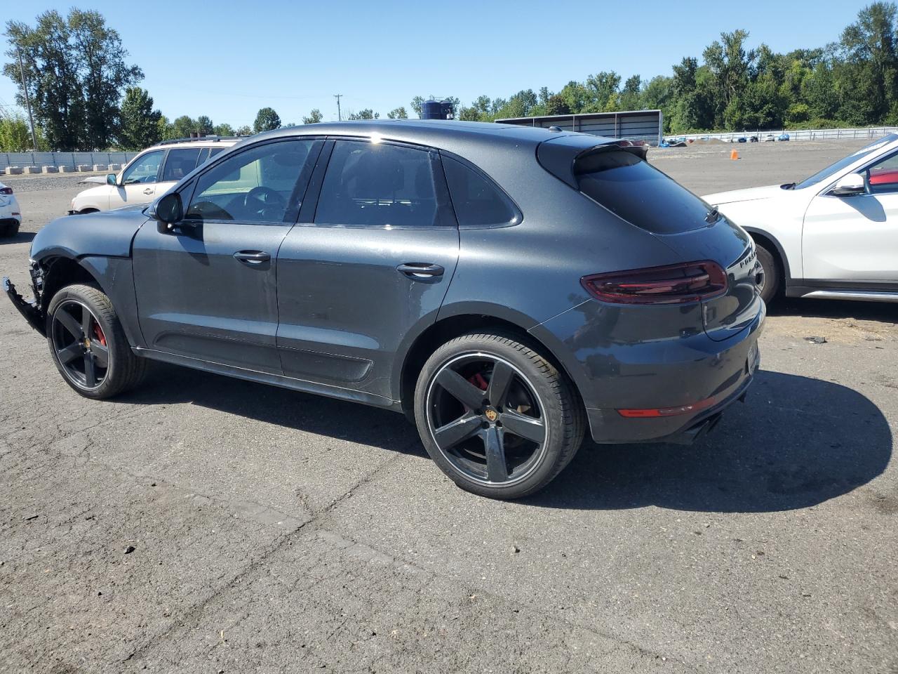 PORSCHE MACAN GTS