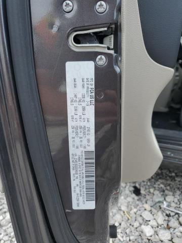 2016 CHRYSLER TOWN & COU - 2C4RC1BG3GR248189
