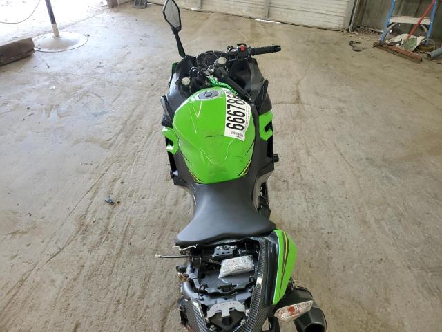 2018 KAWASAKI EX400 JKAEXKG10JDA05217