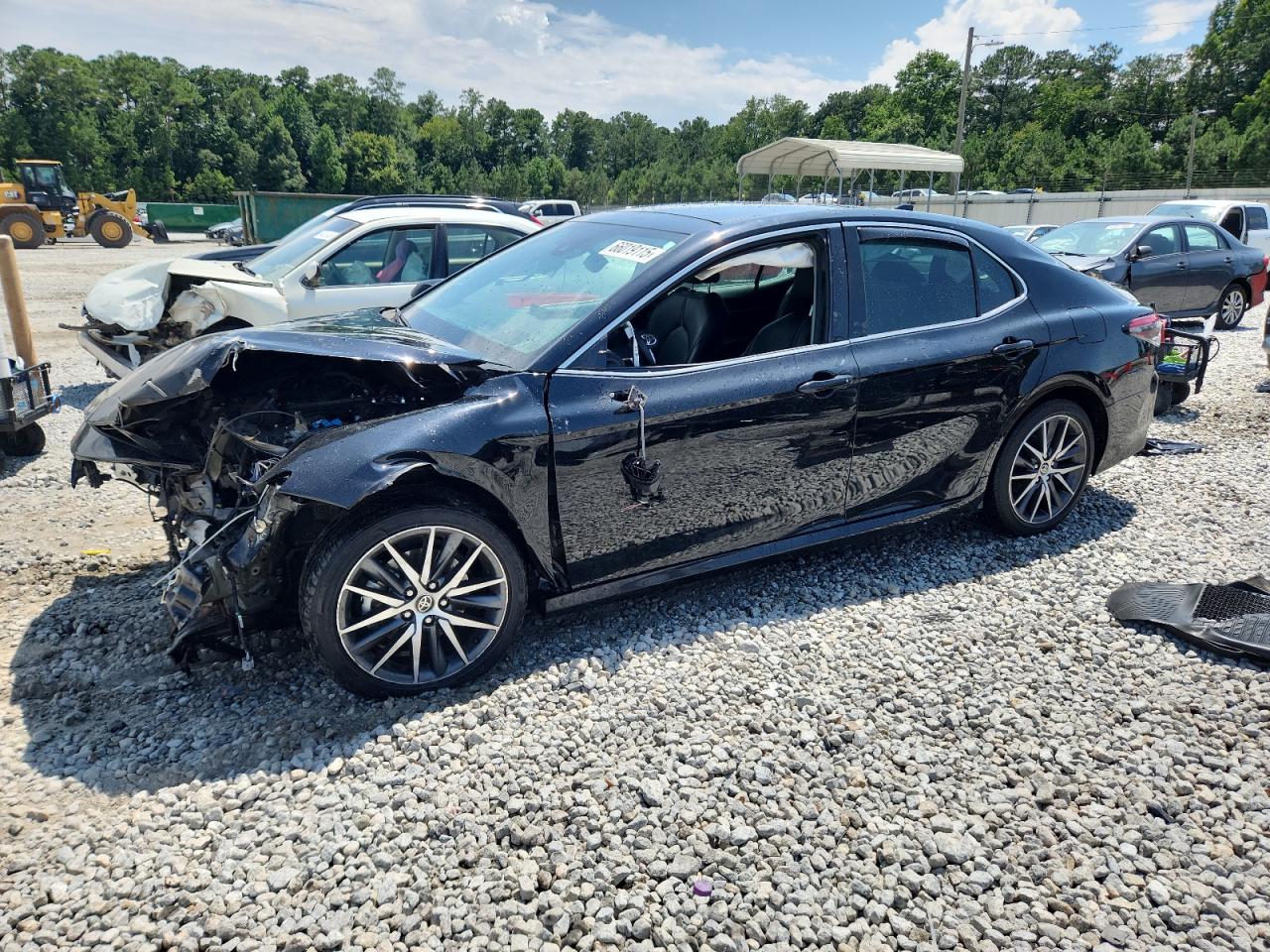 TOYOTA CAMRY XLE