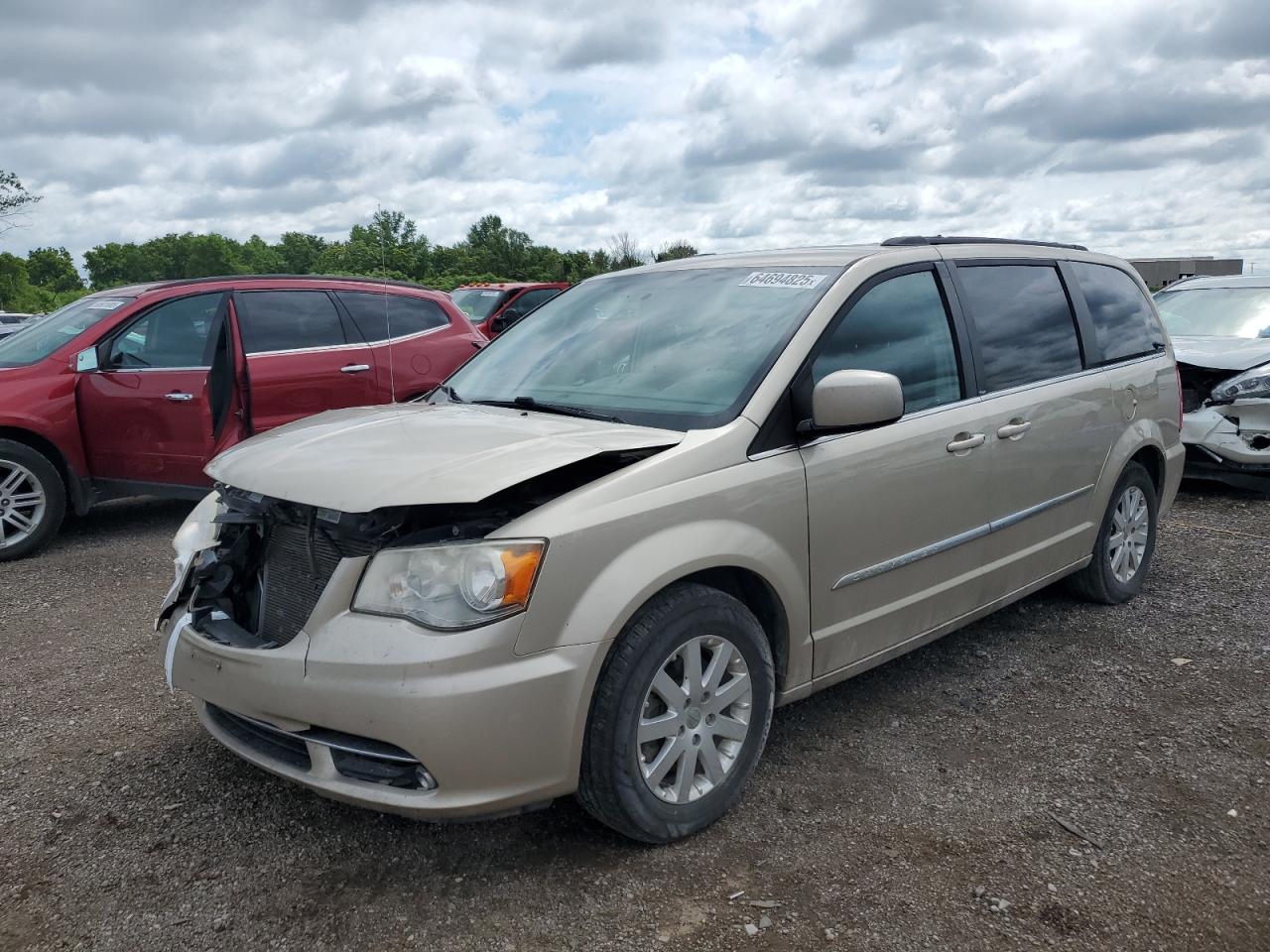 CHRYSLER TOWN & COUNTRY TOURING