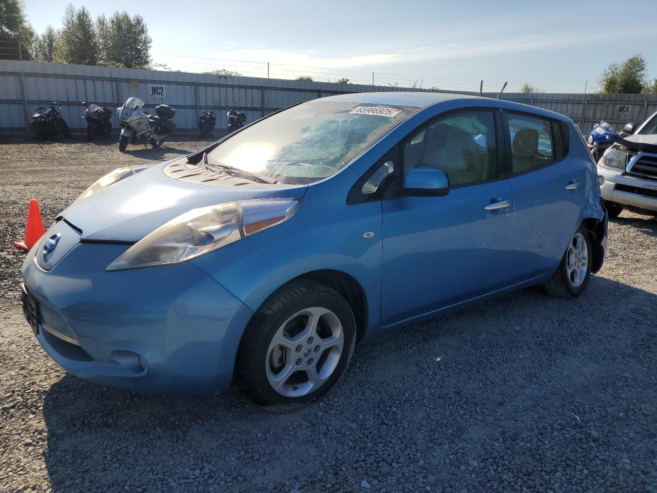 NISSAN LEAF SV