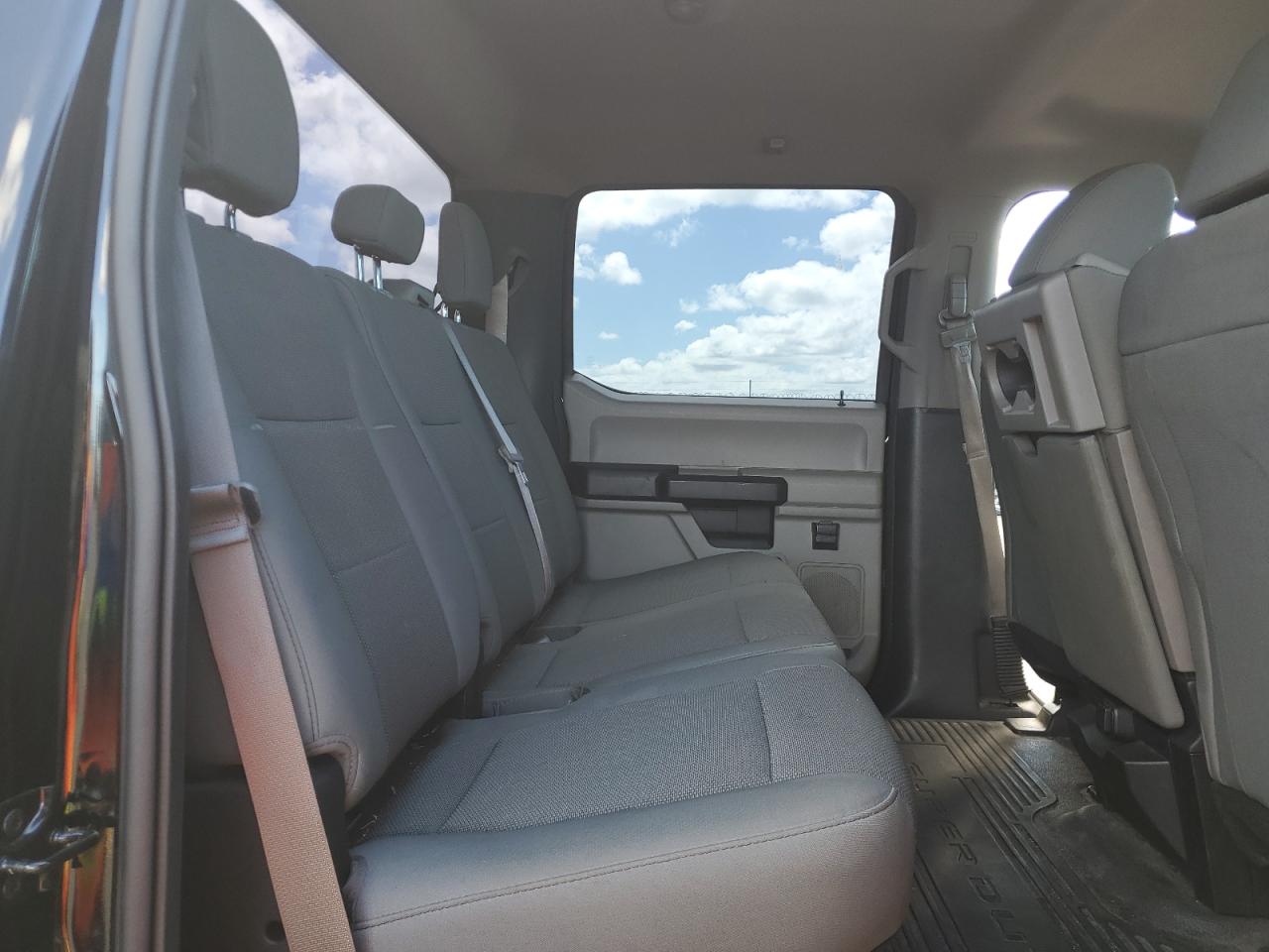 FORD F-250 SUPER DUTY