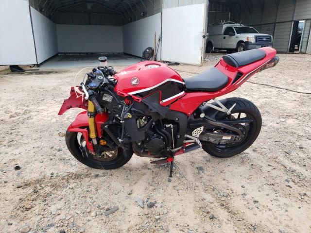 2018 HONDA CBR600 RR JH2PC40J6JK400342