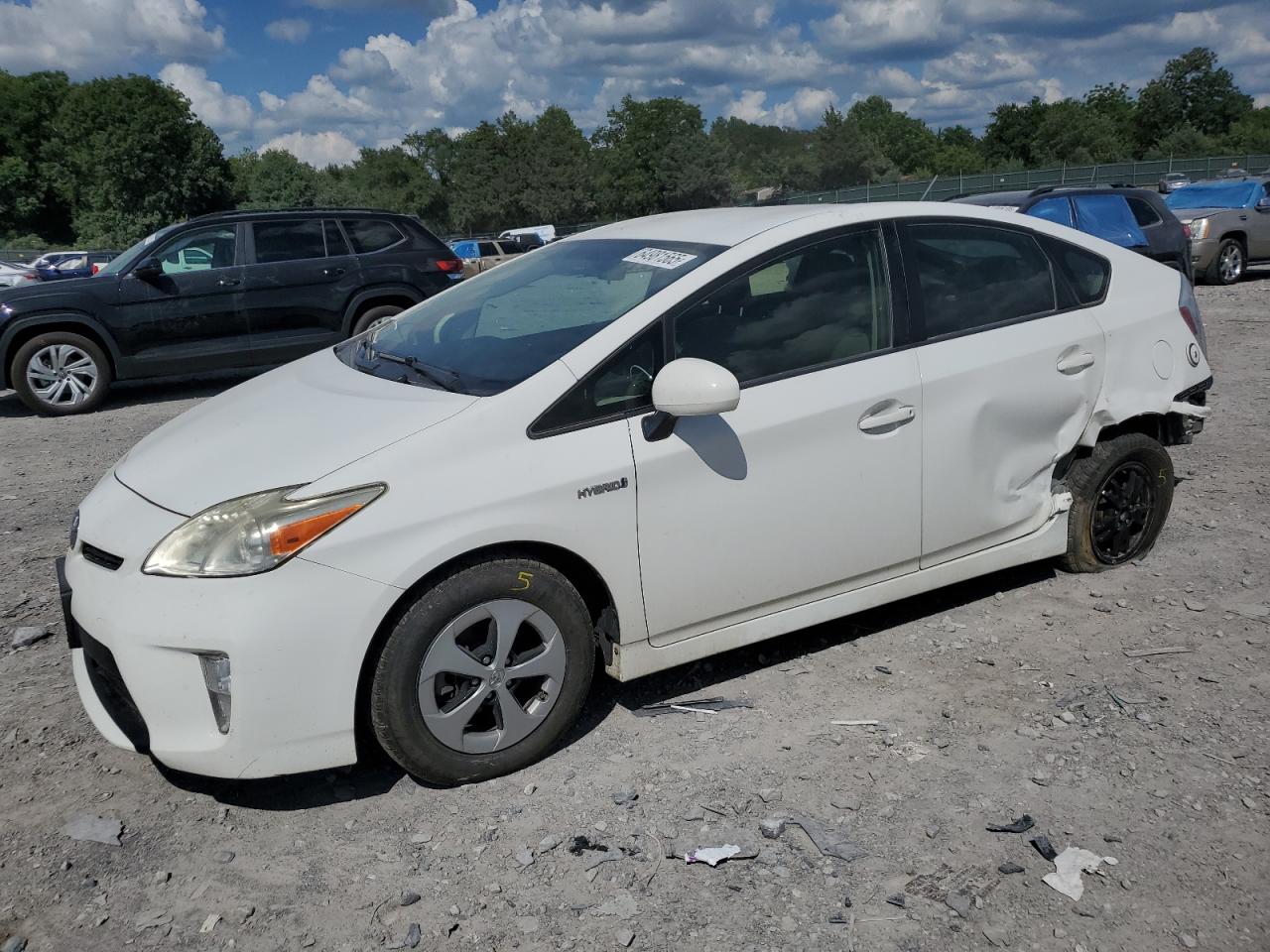 TOYOTA PRIUS