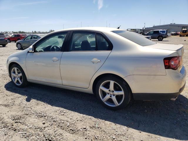 2010 VOLKSWAGEN JETTA LIMI - 3VWAZ7AJ5AM095631