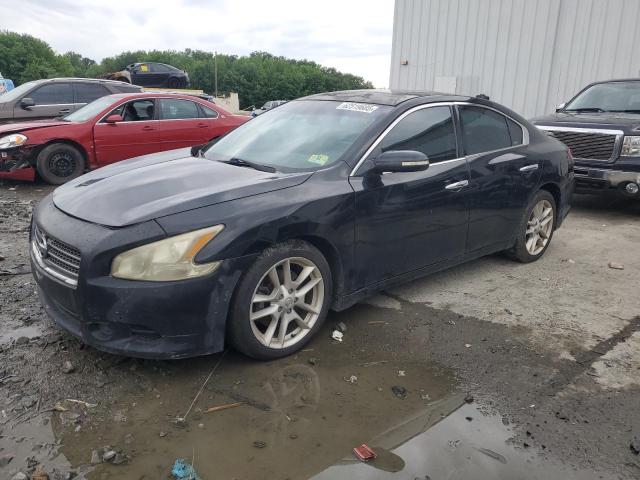 NISSAN MAXIMA S