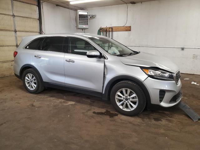 2019 KIA SORENTO LX 5XYPG4A51KG559016