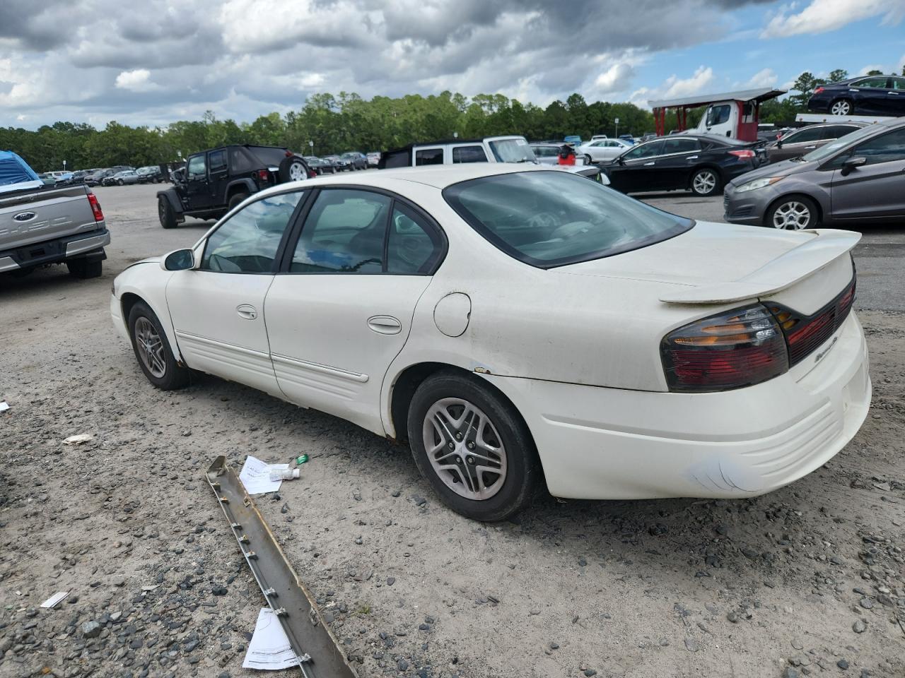 Lot #3217834780 2003 PONTIAC BONNEVILLE