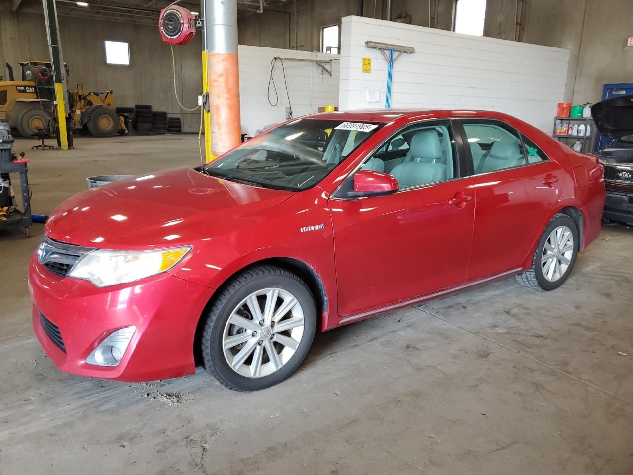 TOYOTA CAMRY HYBRID