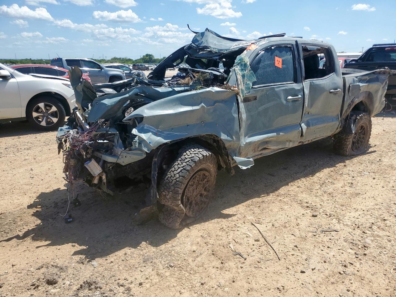 TOYOTA TACOMA DOUBLE CAB