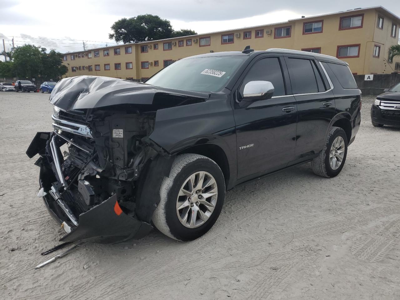 CHEVROLET TAHOE C1500 PREMIER