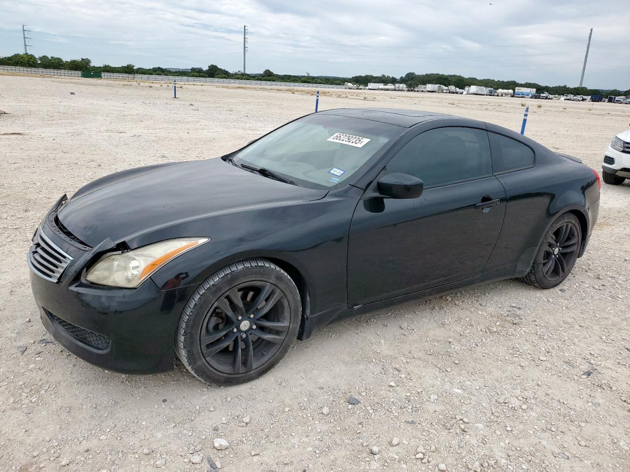 INFINITI G37 BASE