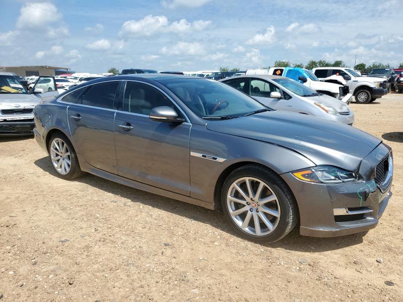2017 JAGUAR XJ SAJWA1C74H8W09063