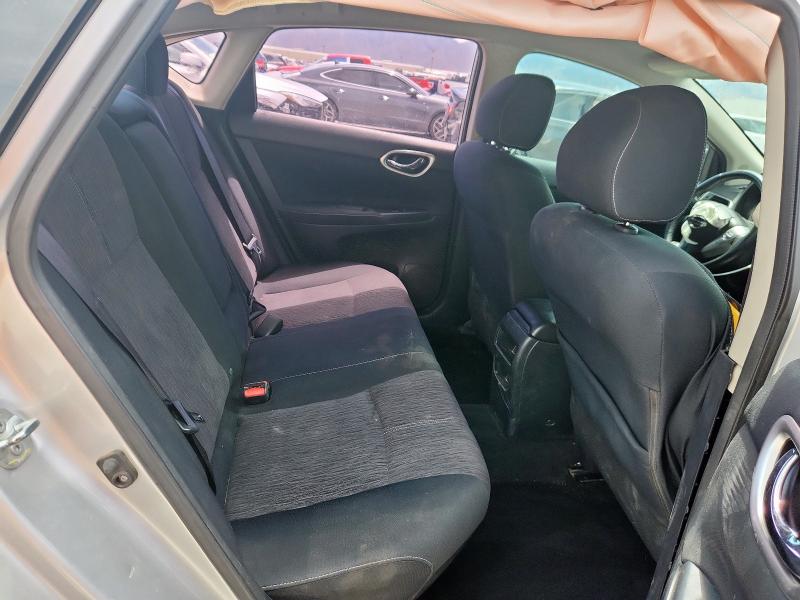 2015 NISSAN SENTRA S 3N1AB7AP3FY319851