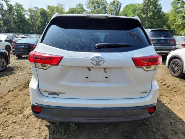 2019 TOYOTA HIGHLANDER 5TDBZRFH3KS940096