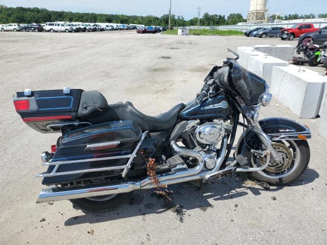 2006 HARLEY-DAVIDSON FLHTCUI SH - 1HD1FLW106Y677031