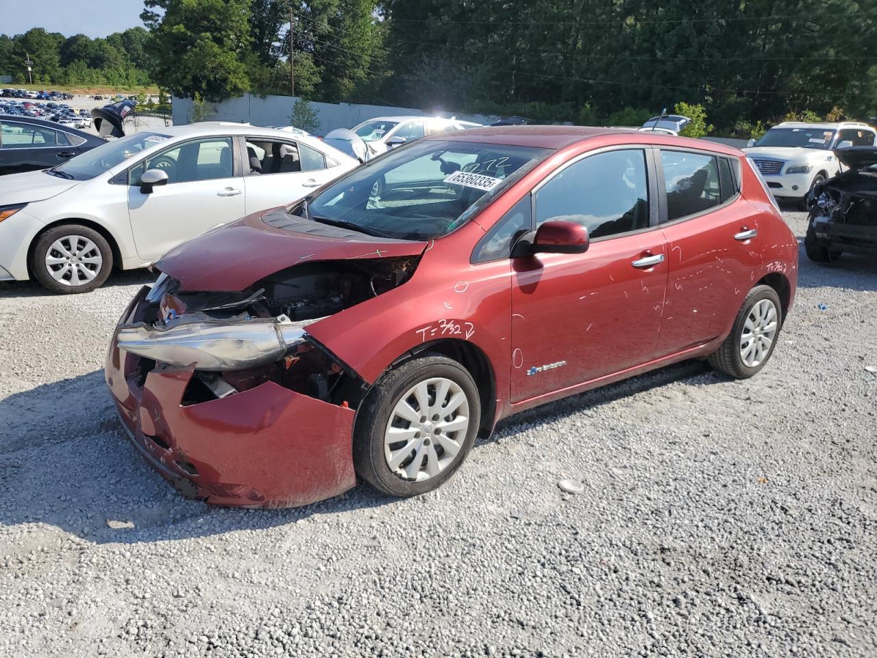 NISSAN LEAF S