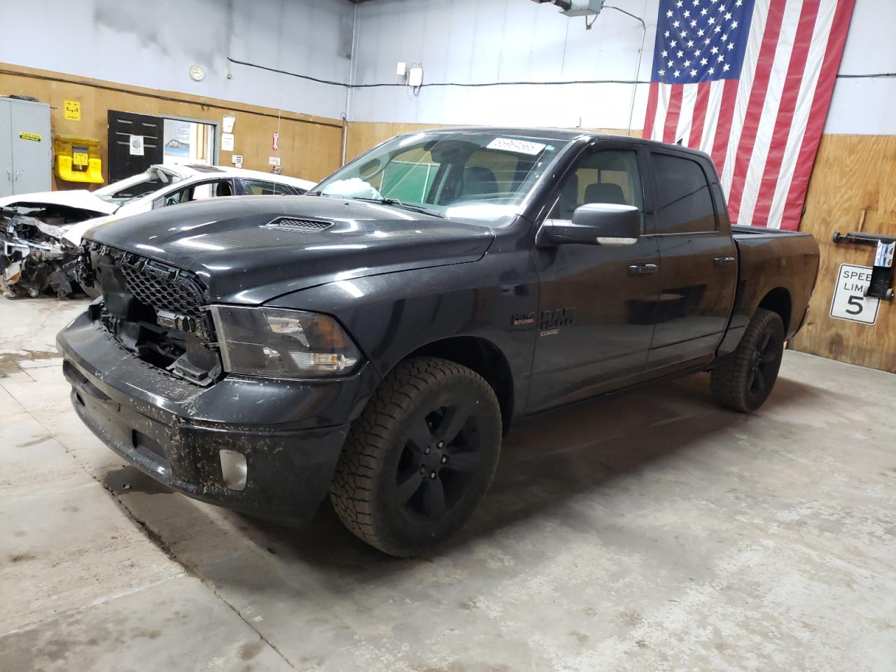 RAM 1500 SLT