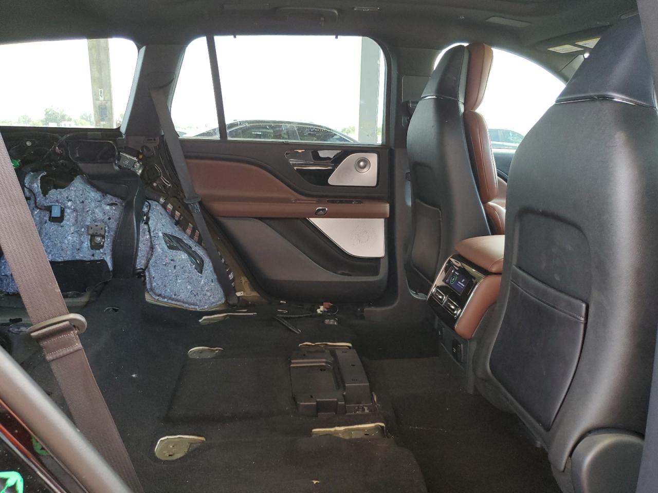 LINCOLN AVIATOR RESERVE