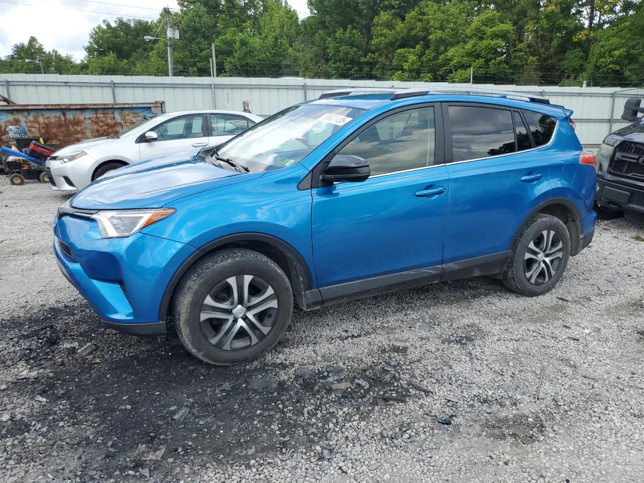 TOYOTA RAV4 LE