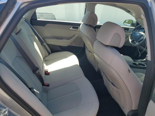 2015 HYUNDAI SONATA SE - 5NPE24AF5FH203052