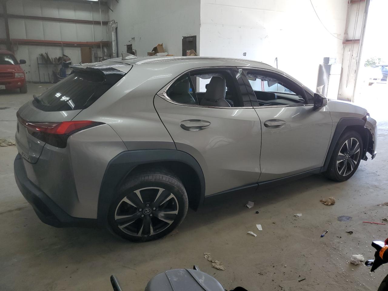 LEXUS UX 200