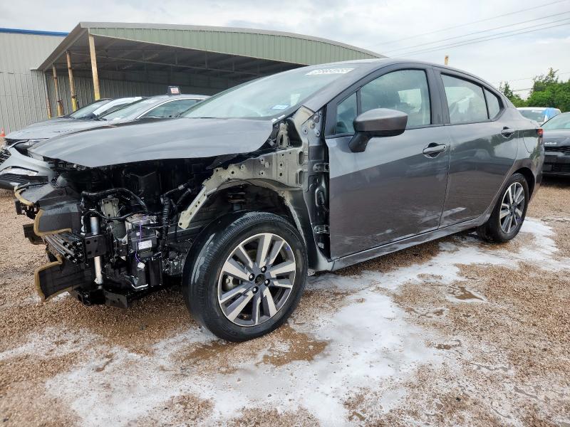 NISSAN VERSA SV