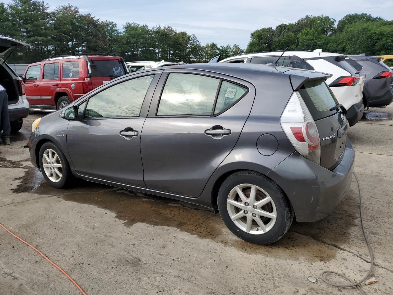 TOYOTA PRIUS C
